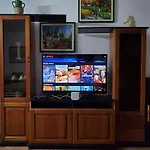 Unique Traditional House, Hosted By J&g * Tirana