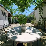 Unique Traditional House, Hosted By J&g * Tirana